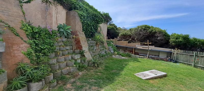 5 Bedroom Property for Sale in Jongensfontein Western Cape